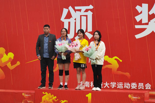 1db6f12c6c1c47c9b99c994143c2d4f9.png 4.png